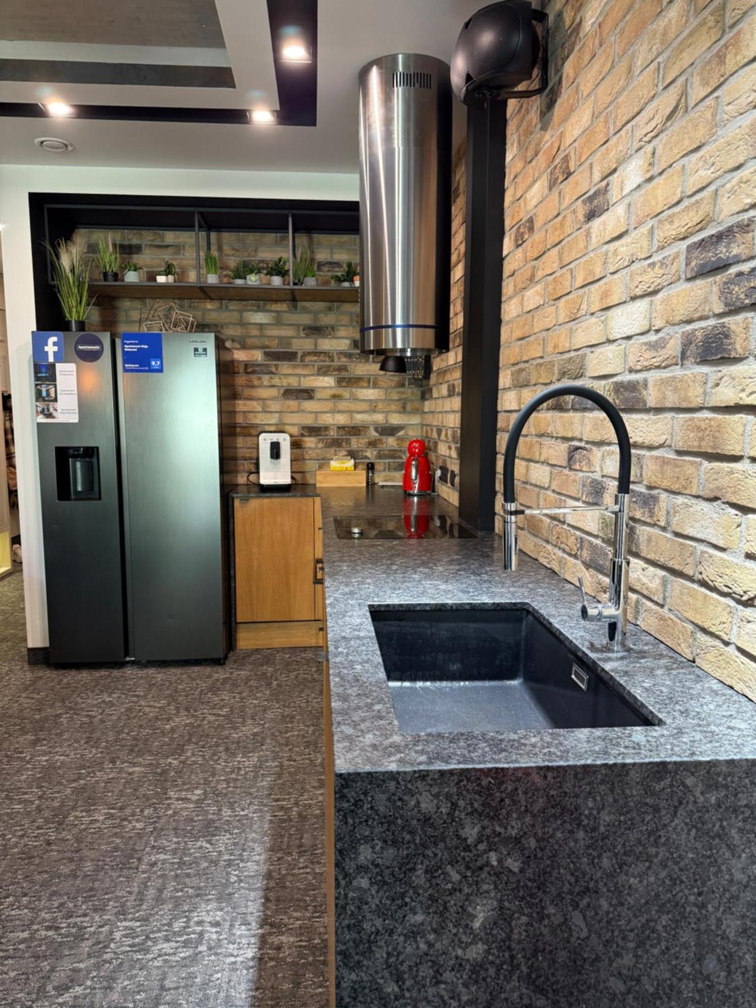 Apartament Aleja Wolnosci Нови Сонч Екстериор снимка